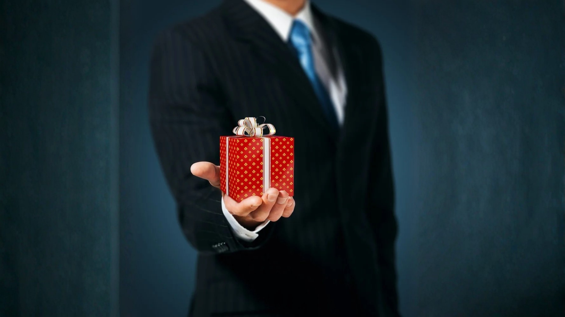 Featured image for “Could Owning A Franchise Be the Best Gift You Give Yourself This Year?”