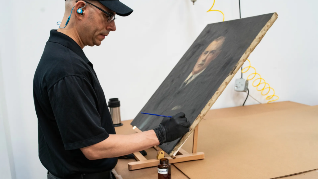 Contents Restoration preserves sentimental value.
